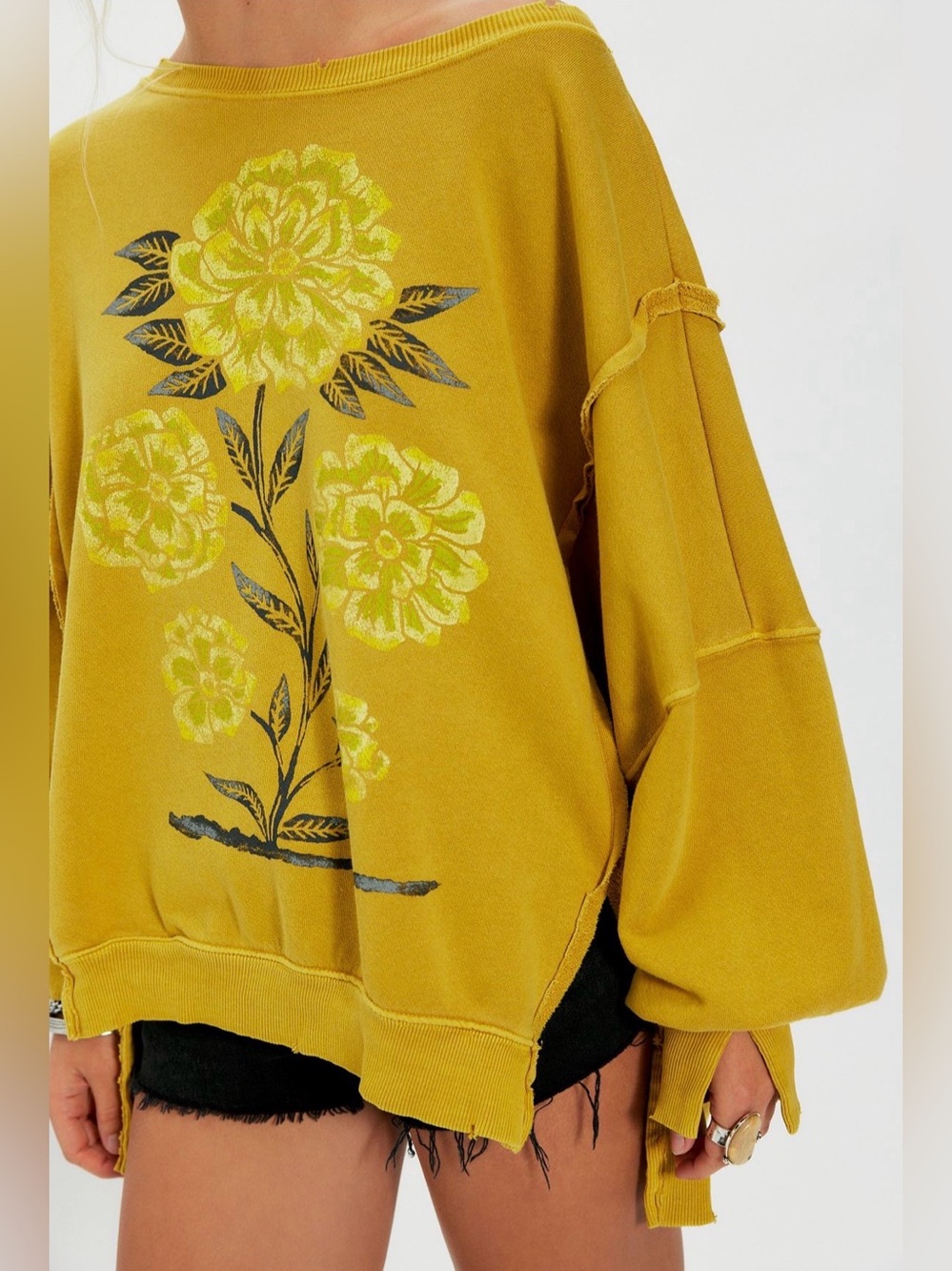 We The Free Graphic
Camden Pullover